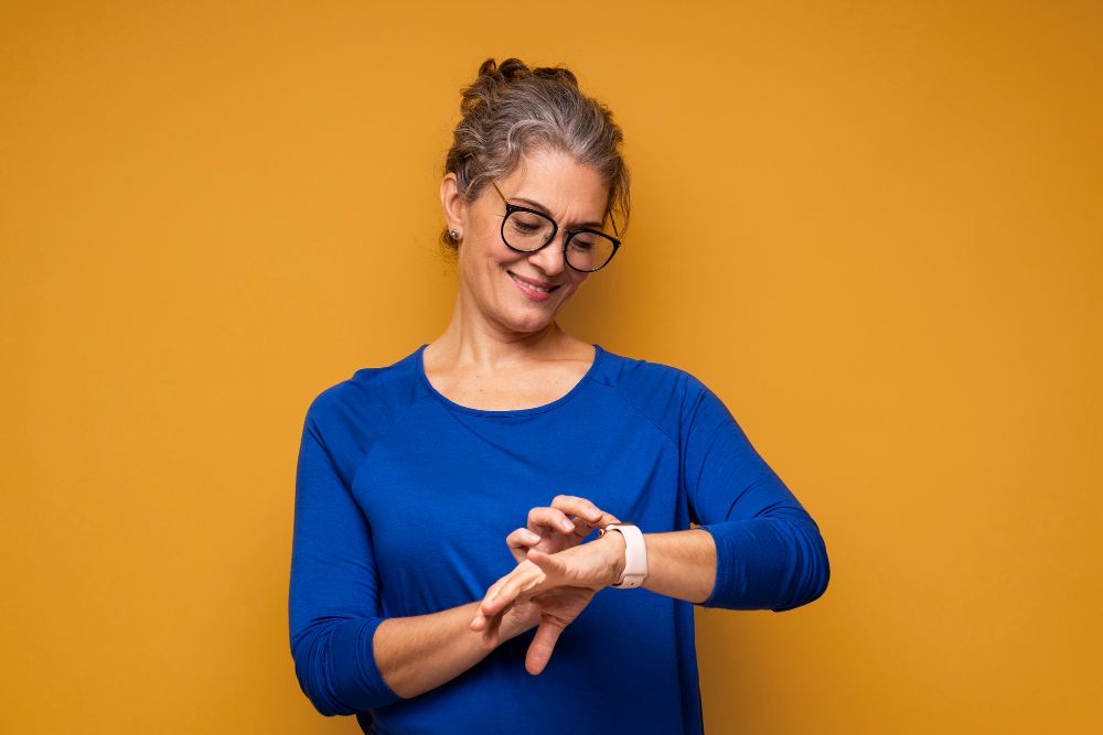 Estudo de 2025 mostra: IA e Apple Watch detectam Parkinson com precisão